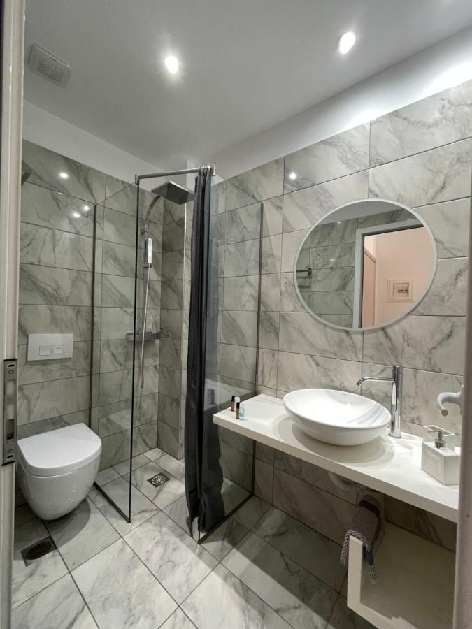 Orchard Retreat Aparthotel Himare Exterior photo