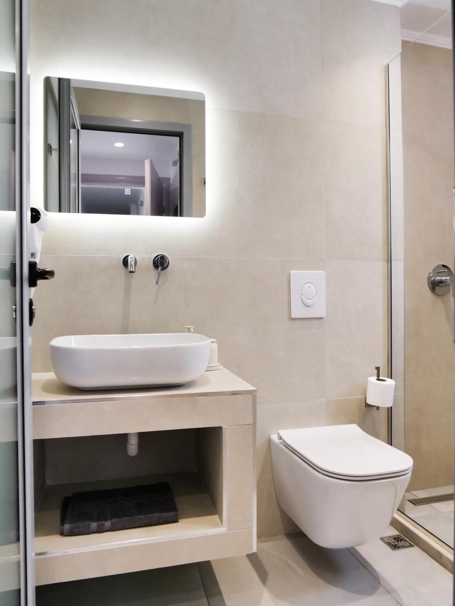 Orchard Retreat Aparthotel Himare Exterior photo